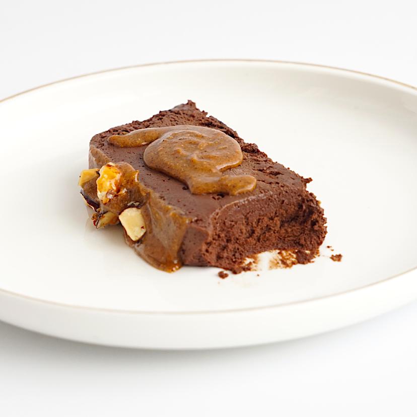 6823648ce53015886d5f790e